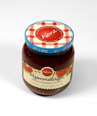 nora-hjemmelaget_bringebaersyltetoy